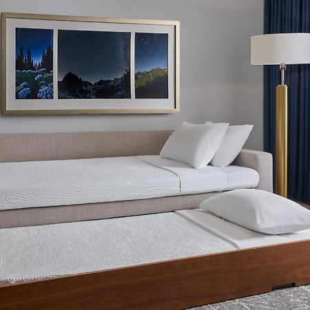 Springhill Suites By Marriott Denver Downtown Bagian luar foto