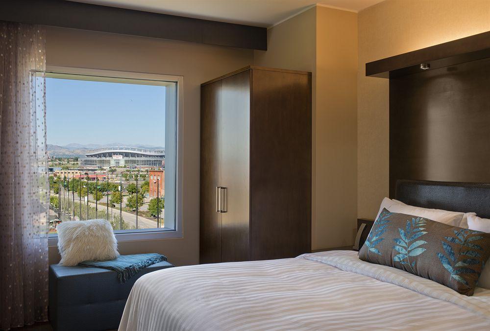 Springhill Suites By Marriott Denver Downtown Bagian luar foto