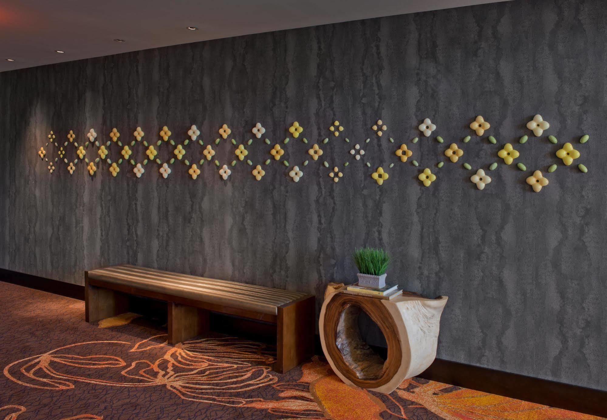 Springhill Suites By Marriott Denver Downtown Bagian luar foto
