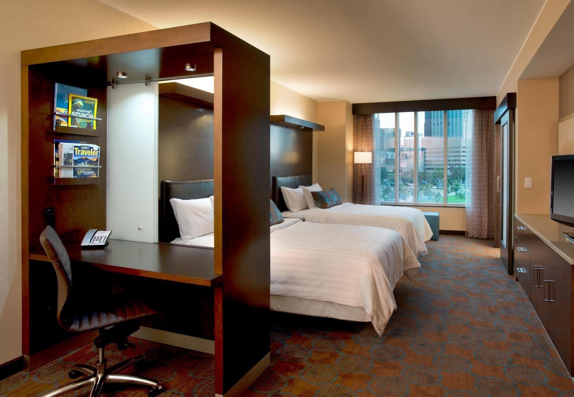 Springhill Suites By Marriott Denver Downtown Bagian luar foto