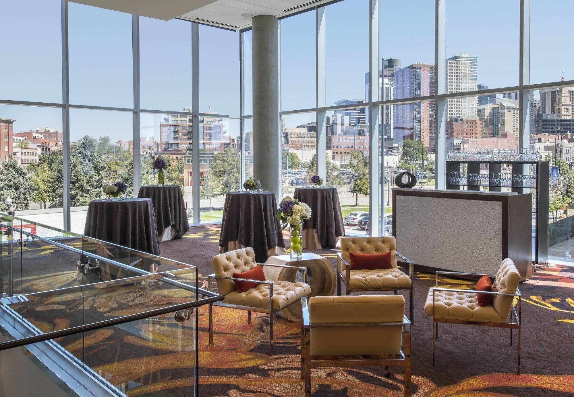 Springhill Suites By Marriott Denver Downtown Bagian luar foto